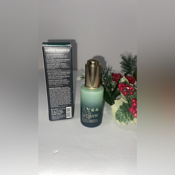 @@MILANI@@ Milani Green Goddess Oil. - Picture 3 of 13